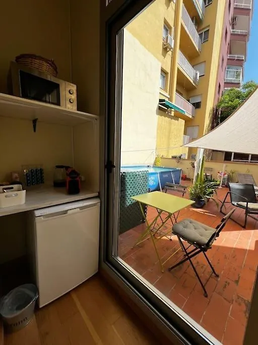 Chambre Avec Acces Prive, Terrasse, Piscine Barcelona Apartment
