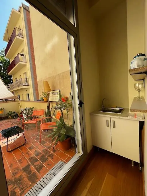 Chambre Avec Acces Prive, Terrasse, Piscine Barcelona